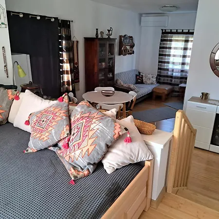 Studio Clearwater - A Serenity Haven With A Private Terrace *